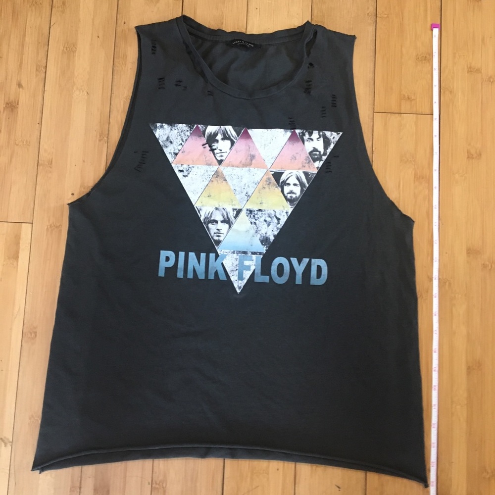 Super soft pink Floyd muscle sleeveless tee